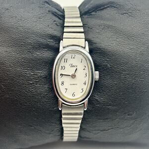 Vintage Timex Oval Watch Ladies 18mm Silver Tone Stretch Band  New Battery